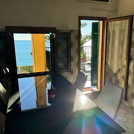 Lora Rda Luxury 3* Bordighera