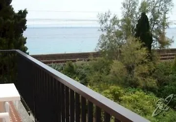 Ξενοδοχείο Lora Rda Luxury 3*