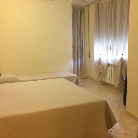 Ξενοδοχείο Lora Rda Luxury 3*