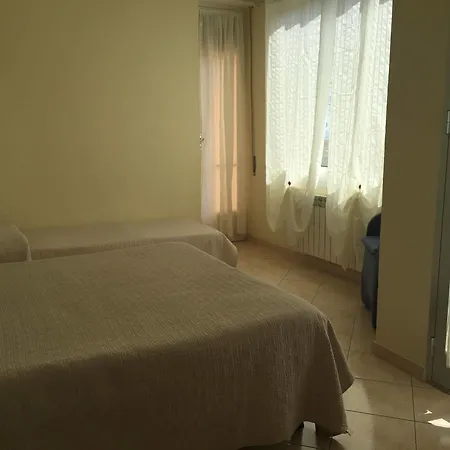 Lora Rda Luxury Ξενοδοχείο