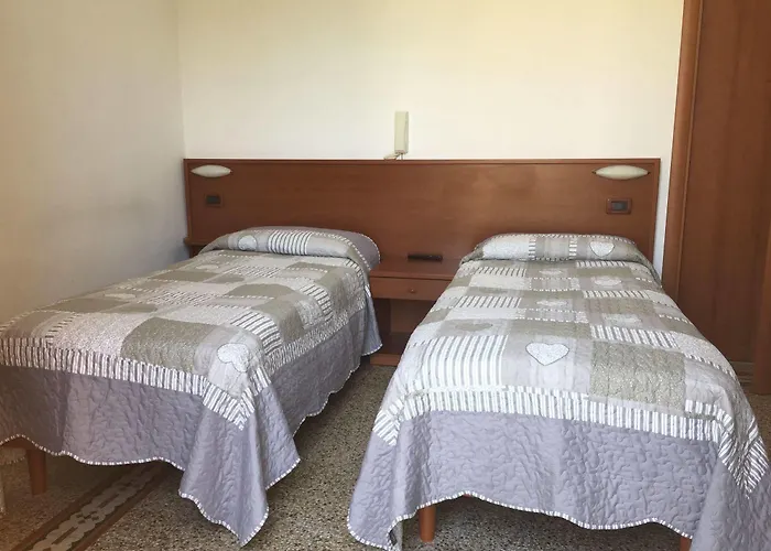 Lora Rda Luxury Bordighera